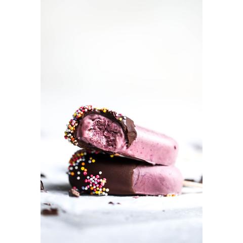 CHOCOLATE DIPPED STRAWBERRY & VANILLA ICE-CREAMS